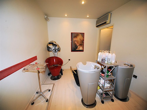 Salon In Fashion - Instar d.o.o.