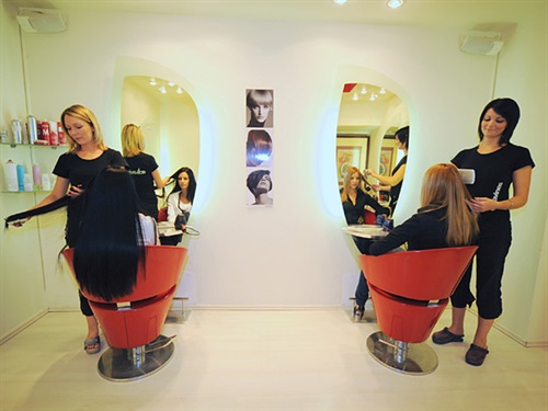 Salon In Fashion - Instar d.o.o.